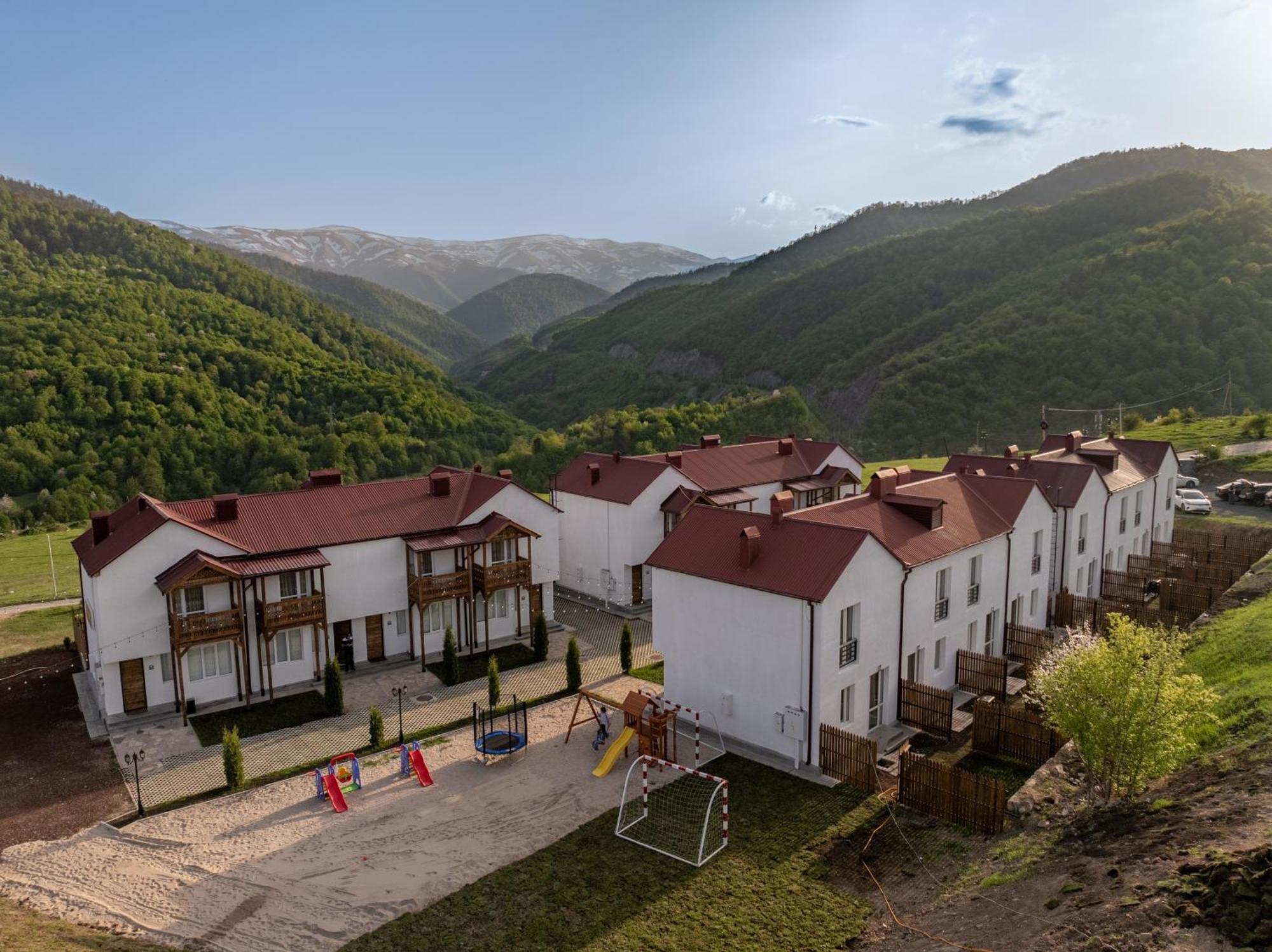 Motives Inn Dilidjan Extérieur photo